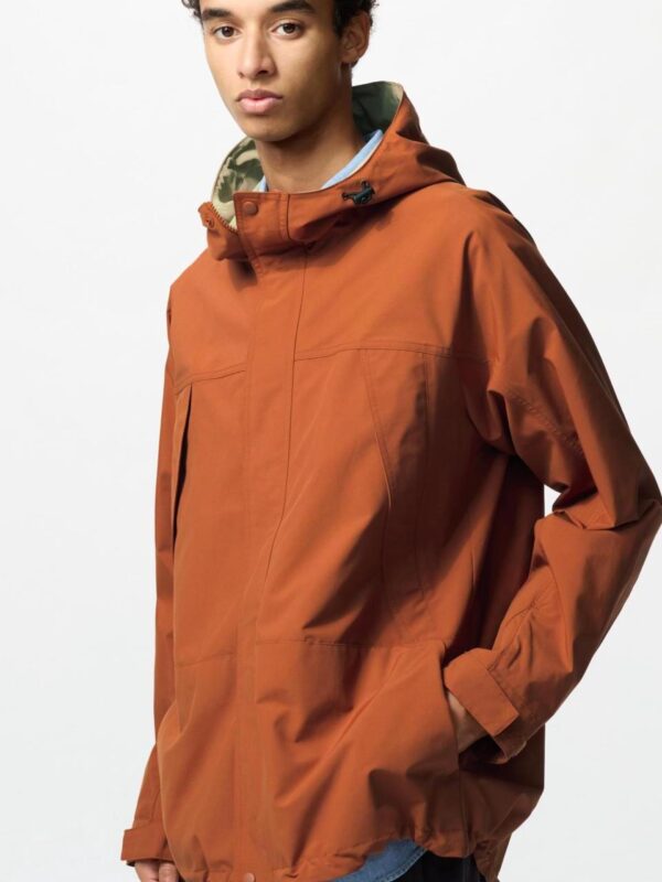 Men's Hiking Jacket/Outdoor Casual Hooded Sports Jacket Durable Waterproof